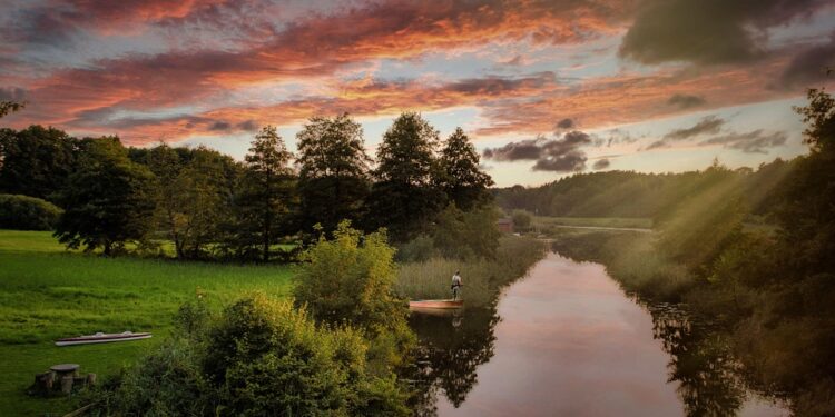 Unwind and Unplug: The Ultimate Guide to Relaxing Bedtime Rituals